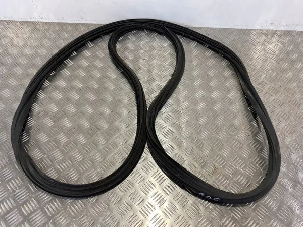 Junta de maletero SsangYong Rexton OEM FOB26803 - Usado image 3