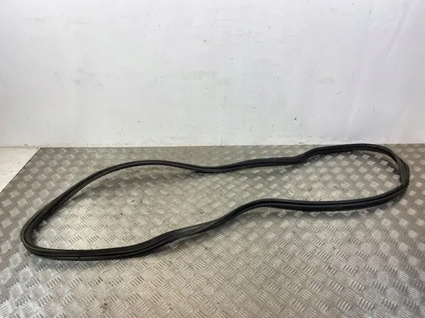 Jeep Renegade Heckklappendichtung OEM FOB31365 image 4