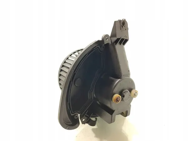 Lämmityspuhallin Alfa Romeo MiTo 1.3 MultiJet Diesel OEM 164330100 image 3