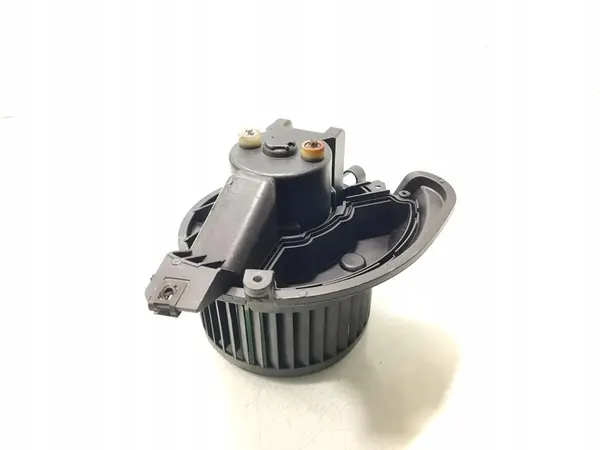Lämmityspuhallin Alfa Romeo MiTo 1.3 MultiJet Diesel OEM 164330100 image 5