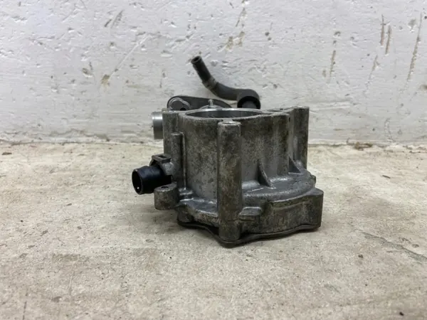 Polttoainepumppu OEM 06k145100b VW Golf VII Audi A3 image 6