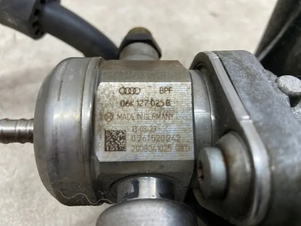Polttoainepumppu OEM 06k145100b VW Golf VII Audi A3 image 7