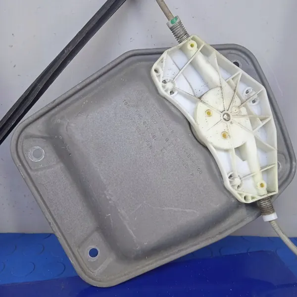 VOLKSWAGEN GOLF V PLUS Mecanismo de Janela Direito Frontal 1K3837462B image 6