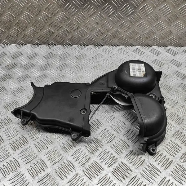 Couverte de courroie de distribution Ford Fiesta 2015 OEM BM5G6P073E image 2