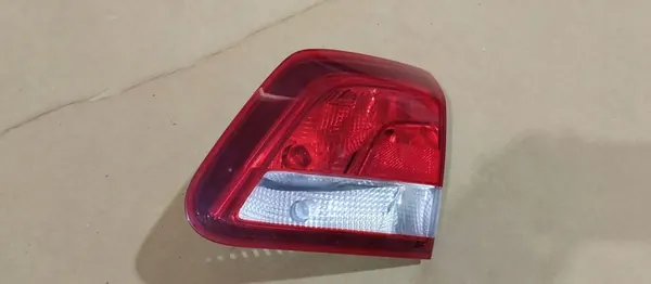 Rechter Achterlicht voor Mercedes B-Klasse W246 A2469068600 image 4