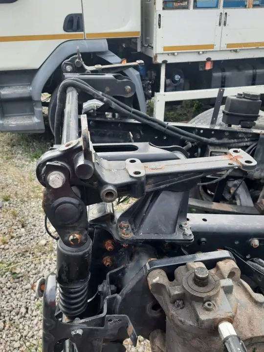 MAN TGM Ohjaamon jousituspalkki OEM 123 - Etu image 3