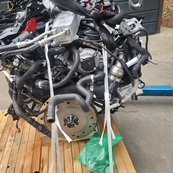 Motor VW Audi Seat 2.0 TDI CNH Usado image 3