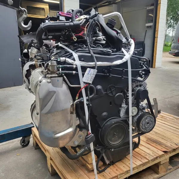 Motor VW Audi Seat 2.0 TDI CNH Usado image 5