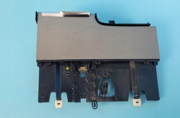 Volvo XC60 II mittkonsol askkopp OEM 31694582 image 5
