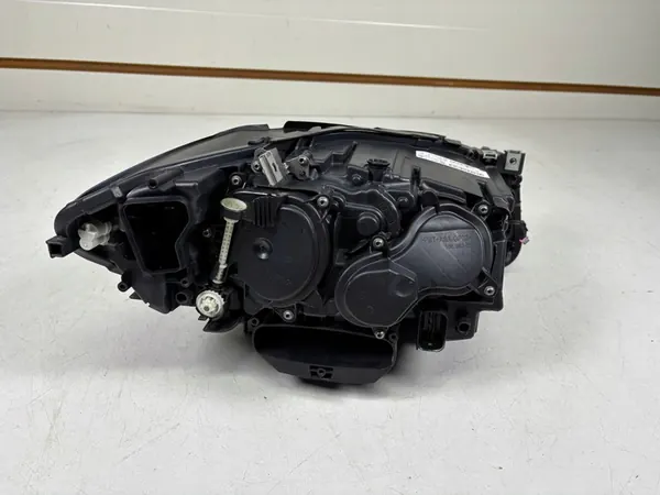 Farol Esquerdo BMW 5 F10 F11 Lift Adaptive LED 7352481 image 10