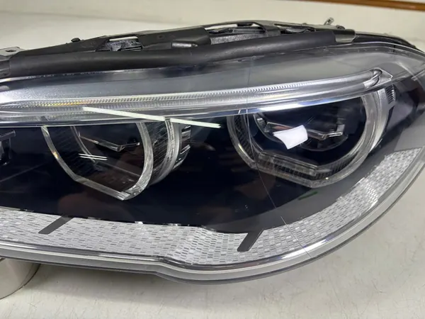 Farol Esquerdo BMW 5 F10 F11 Lift Adaptive LED 7352481 image 3