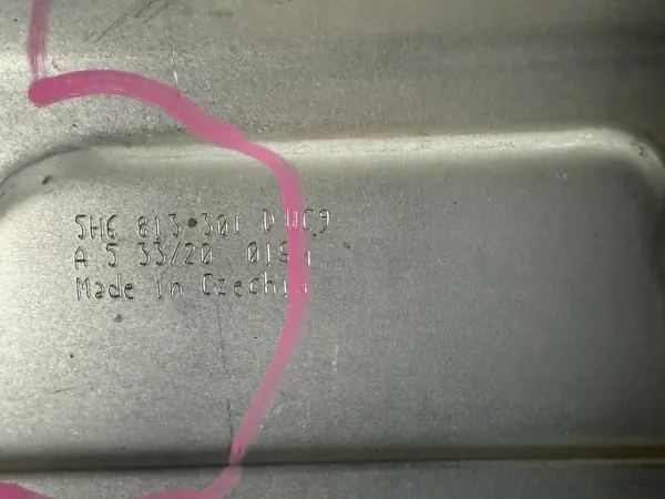 Taka takakontin hihna OEM 5H6813301D VW Golf VIII:lle image 4
