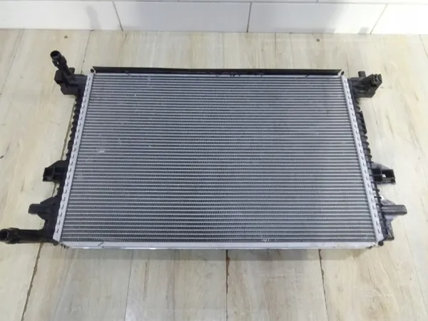 Refroidisseur d'eau Skoda OE OEM 5Q0121251HQ LLU image 8