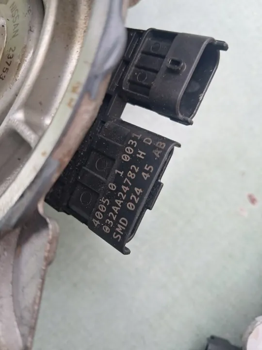 Couvercle Moteur OEM OBUDOWA GŁOWICY INFINITI 3.0 image 6