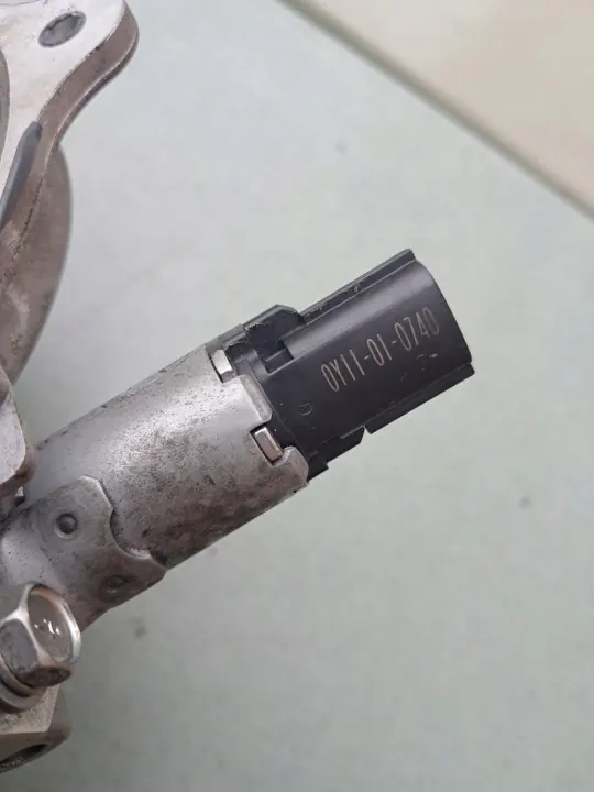 Couvercle Moteur OEM OBUDOWA GŁOWICY INFINITI 3.0 image 9