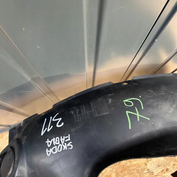 Skoda Fabia Mk2 Front Right Wheel Arch OE 5J0809962A image 7