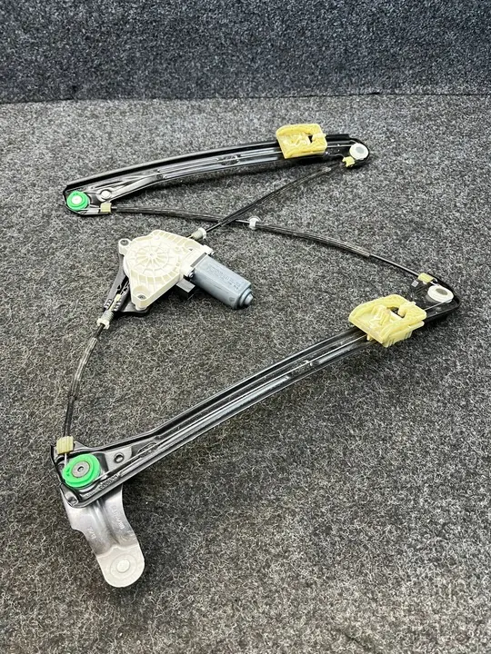 Regulador de janela traseira direita VW Golf VII image 5