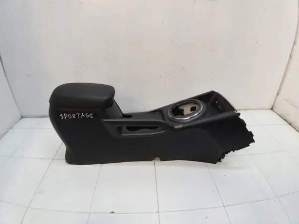 Kia Sportage III middenconsole armsteun SSP13221 image 3