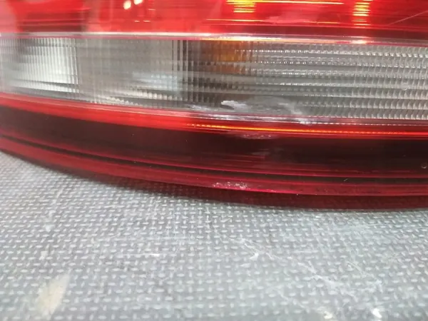 Luz trasera izquierda Volkswagen Touran image 3