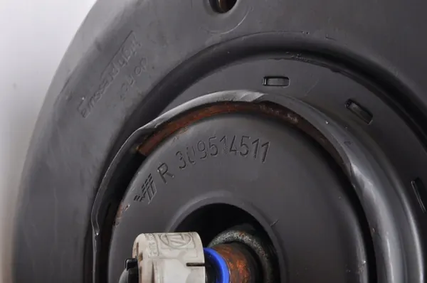 AMMORTIZZATORE ANTERIORE SINISTRO BENTLEY BENTAYGA 4M0413037 image 3