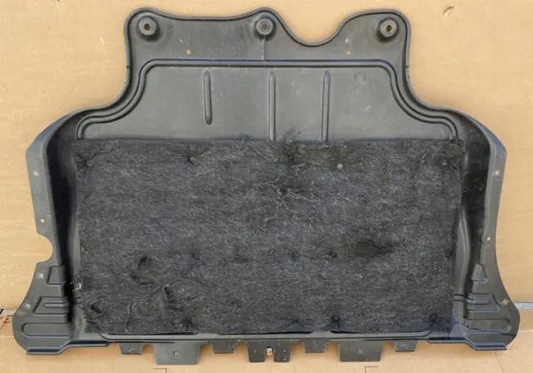 Moottorikansi OEM 3Q0825236D VW Skoda Audi Seat image 3