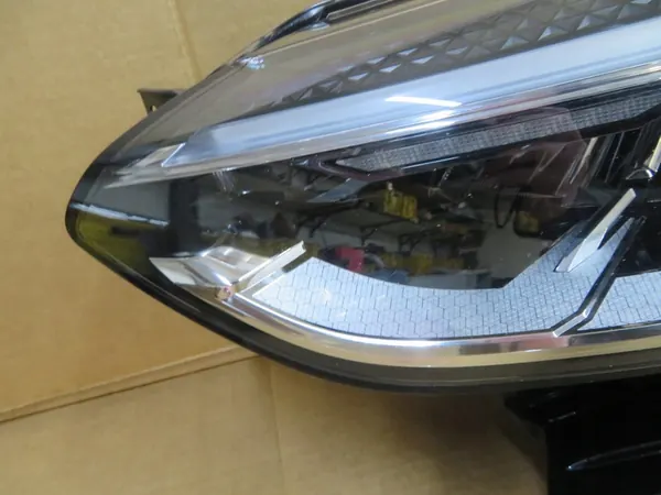 Vasen Ajovalaisin Renault Megane IV Lift Full LED 260608417R image 4