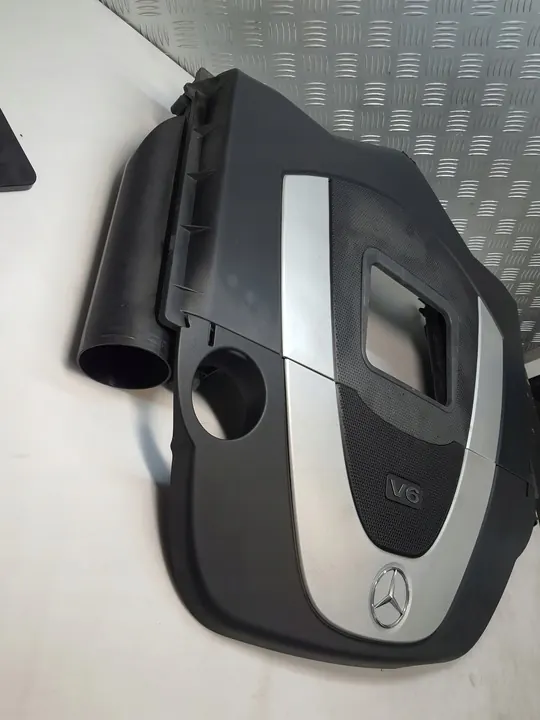 Moottorin kansi Mercedes W211 3.5 V6 image 5