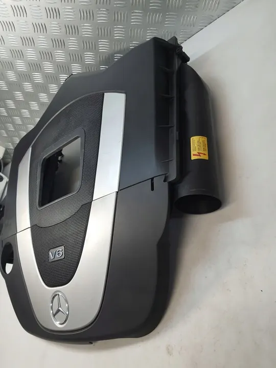Moottorin kansi Mercedes W211 3.5 V6 image 6