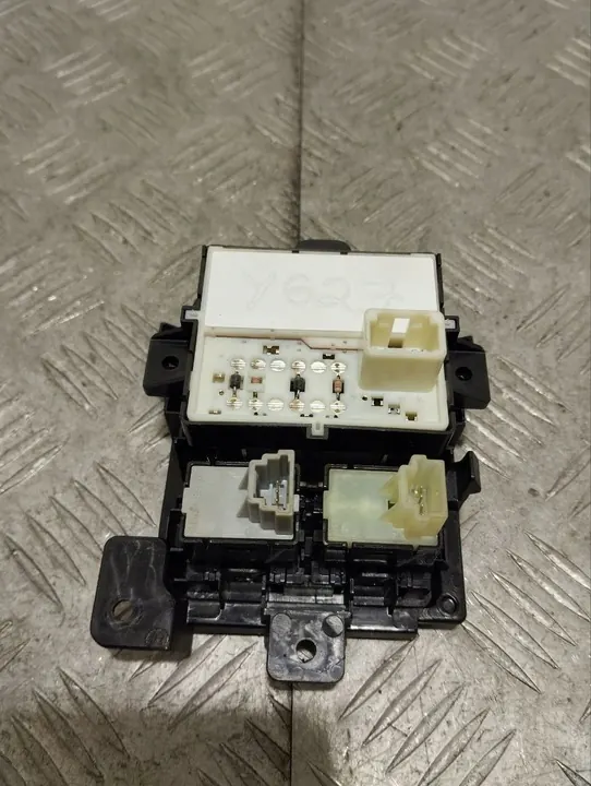 Interruptor de freio de estacionamento elétrico Subaru OUTBACK 2016 OEM 15916MN image 3