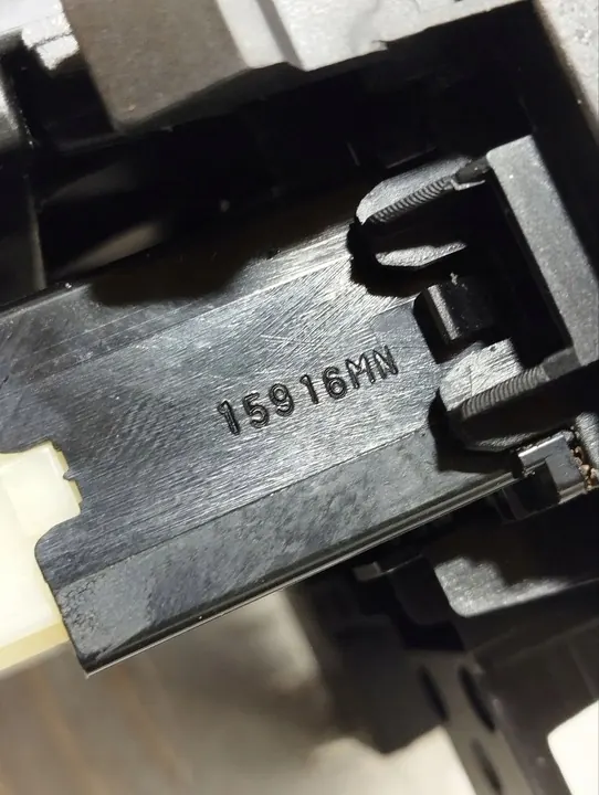 Interruptor de freio de estacionamento elétrico Subaru OUTBACK 2016 OEM 15916MN image 6