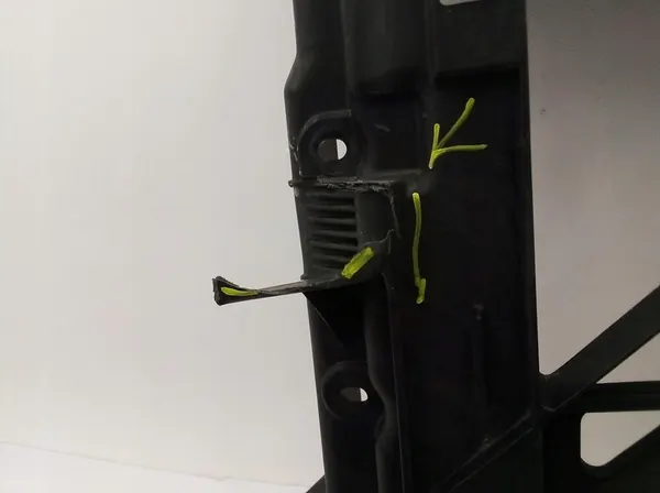 Skoda Fabia Mk3 Etupuskuri 2015 6V0805588G image 9