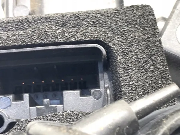 Höger främre dörrlås FORD TOURNEO CONNECT OEM 5TB837016E image 4