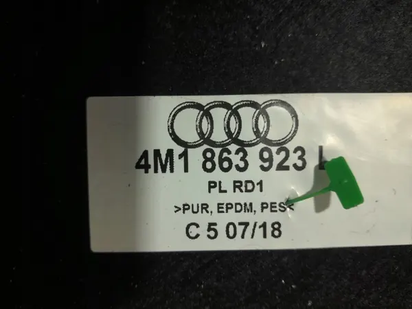 Audi Q7 II skottisolering OEM 4M1863923L image 4