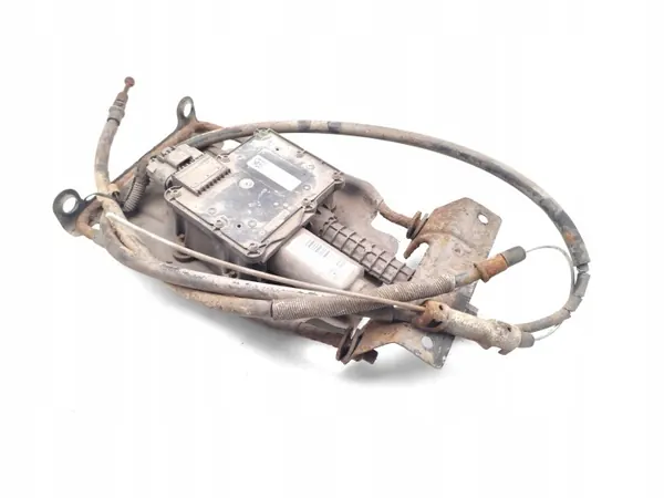BMW Käsijarrumoottori OEM 13311218 318d Diesel image 3