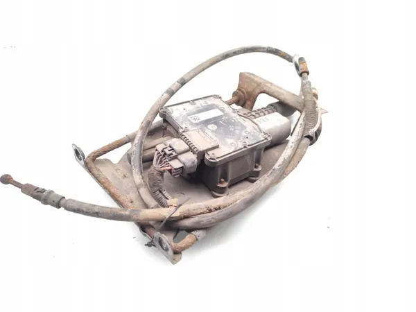 BMW Käsijarrumoottori OEM 13311218 318d Diesel image 4