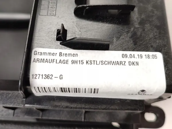 OEM A2056808804 Reposabrazos central delantero Mercedes C W205 image 7