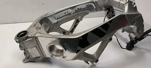 OEM Rahmen für Aprilia Tuono V4 1100 Factory 2020 image 3