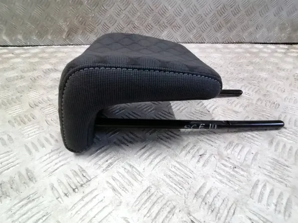 Renault Scenic III Takaistuimen Päänoja OEM FRE56393 image 3