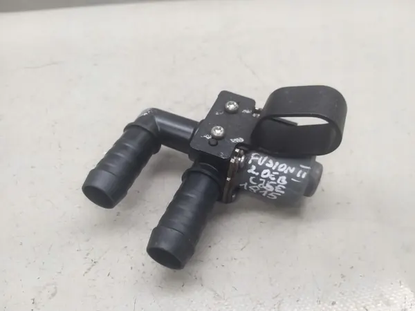 Válvula de Circulación de Agua OEM HG93-18495-AE 2.0 EcoBoost image 2