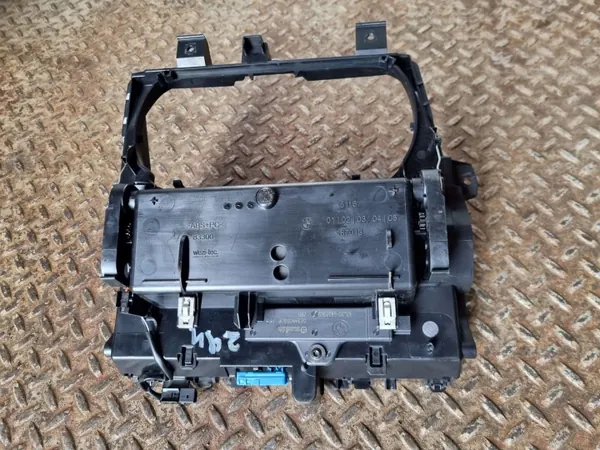 BMW Etutuhkakuppi OEM 6806793 3-sarja G20/G21 image 5