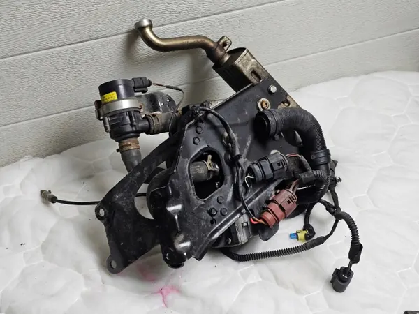 Audi A8 4H S8 Lift OEM 4h0265105e - Usado image 4