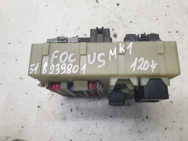 Säkringslåda Modul OEM 518239801 Ford Focus MK1 image 3