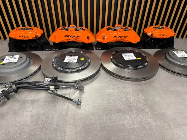 OEM 20A6920400 Brembo-bromsar för Dodge Widebody image 2