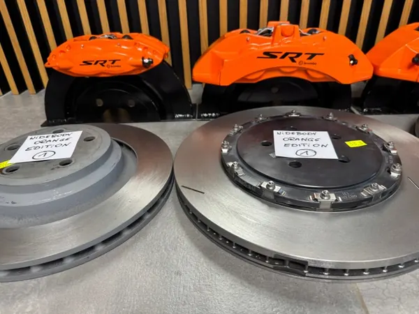 OEM 20A6920400 Brembo-bromsar för Dodge Widebody image 7