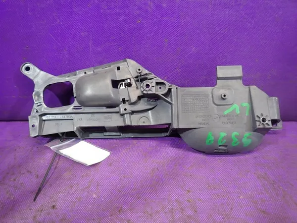 SEAT CORDOBA I 6K 99-03 VASEN ETUOVEN KÄSITELTÄ 6K0837113 image 3