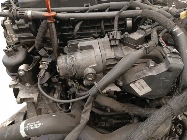 Kokonainen Moottori OEM MM_626951 Mercedes 1.6 BlueTEC image 3