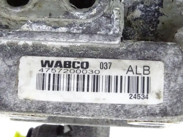 DAF LF 45/55 Bremskraftreglerventil OEM 4757200030 image 3