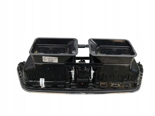 Grelha de Ventilação Central Skoda OE OEM 5E0820951 image 3