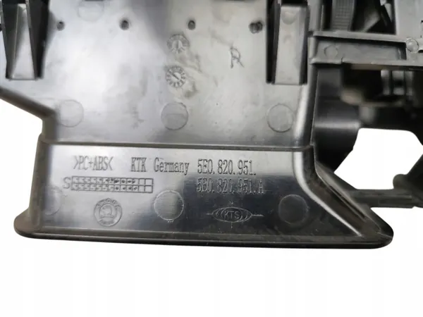 Grelha de Ventilação Central Skoda OE OEM 5E0820951 image 6
