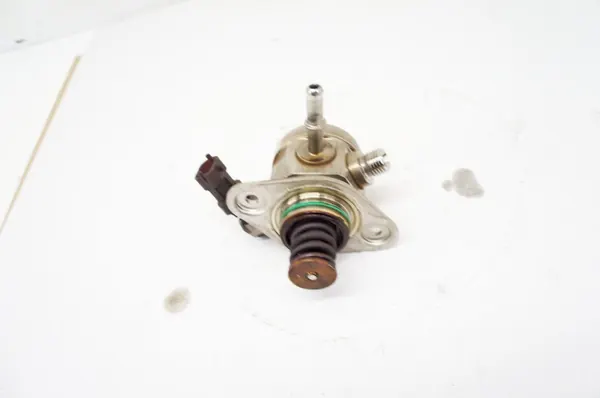 Bomba de inyección UW126 para Volvo XC40 T3 1.5i image 3